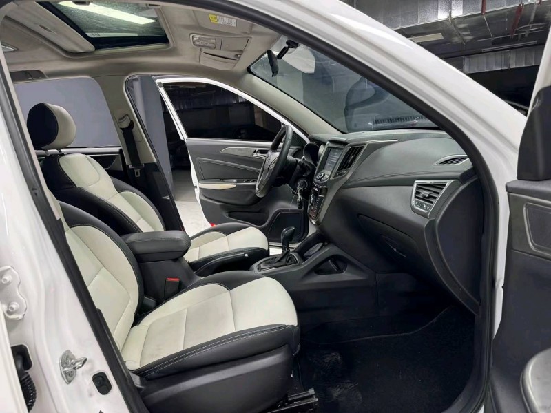 成都17年长安汽车CS354