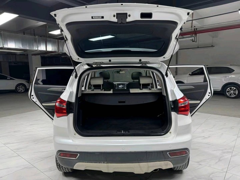 成都17年长安汽车CS357