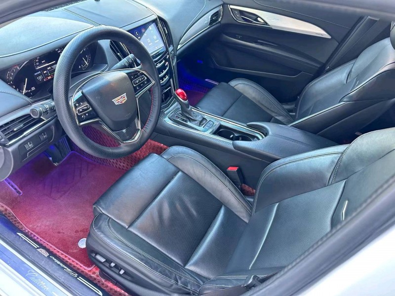 济宁19年凯迪拉克ATS-L4