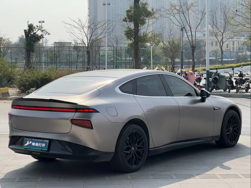 東莞21年小鵬汽車p75