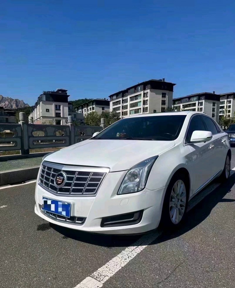 枣庄16年凯迪拉克XTS6