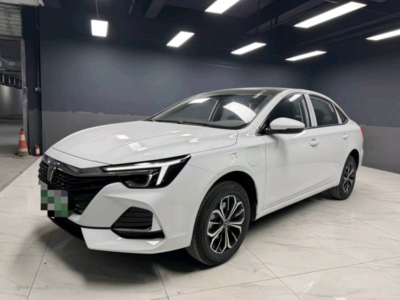 成都23年荣威i62