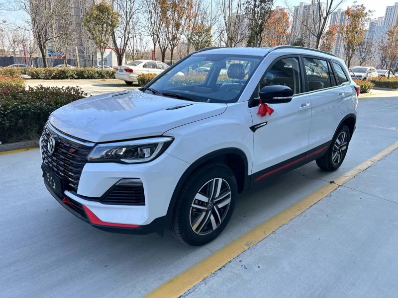 济宁23年长安汽车CS752