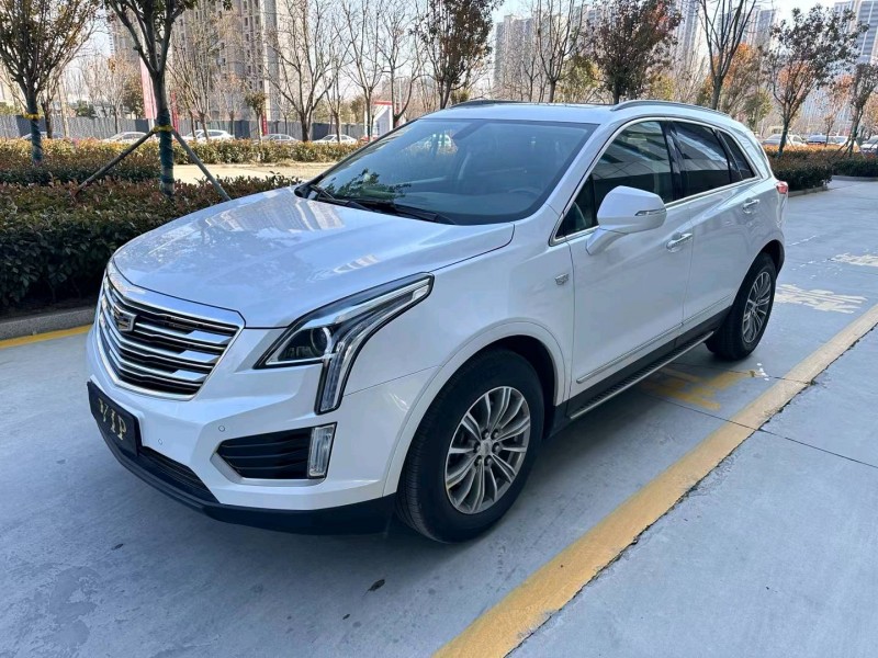 济宁17年凯迪拉克XT53