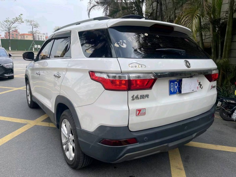 佛山18年东风风光4