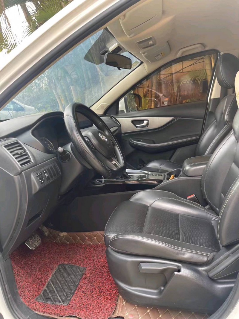 佛山18年东风风光8