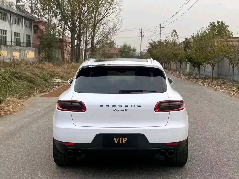 枣庄18年保时捷Macan9
