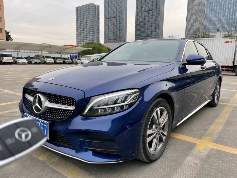 广州21年奔驰C2