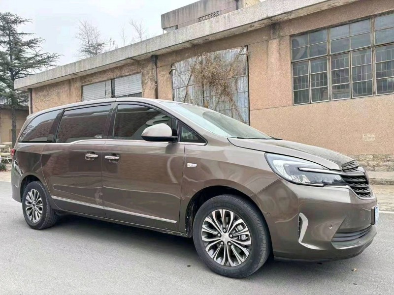 东营22年别克GL83