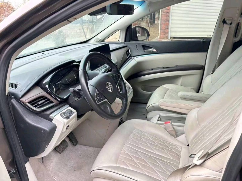 东营22年别克GL89