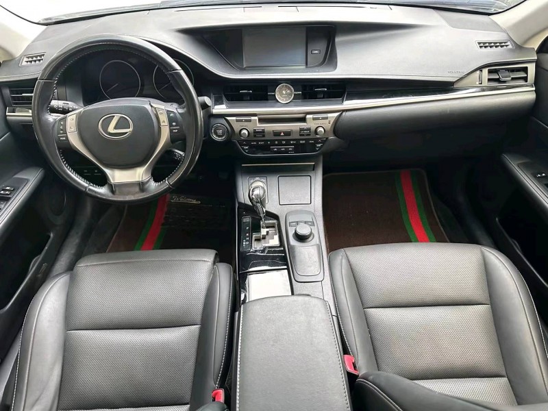 济宁15年雷克萨斯ES4