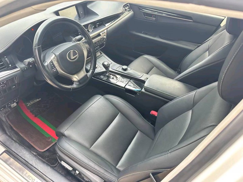 济宁15年雷克萨斯ES6