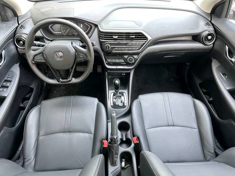 济宁20年长安汽车悦翔6