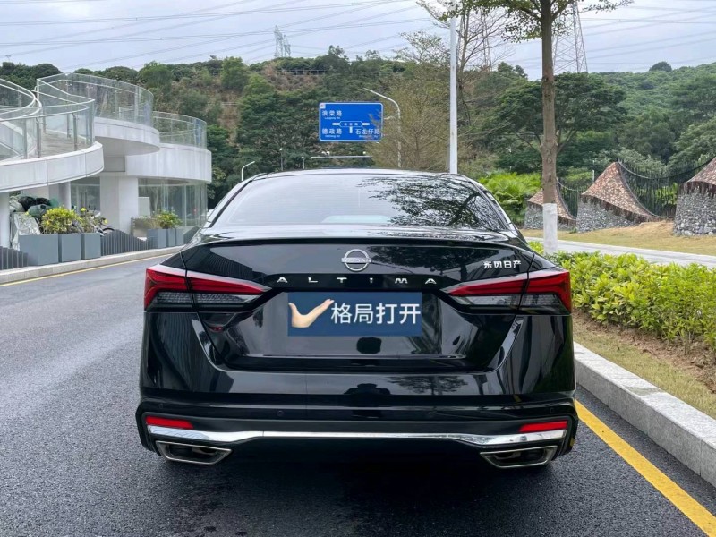 深圳23年日产天籁9