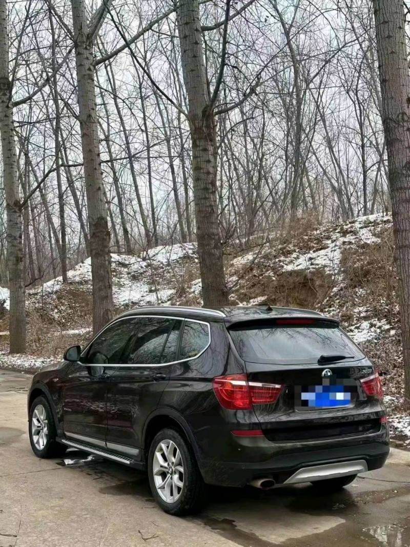 济南16年宝马X35