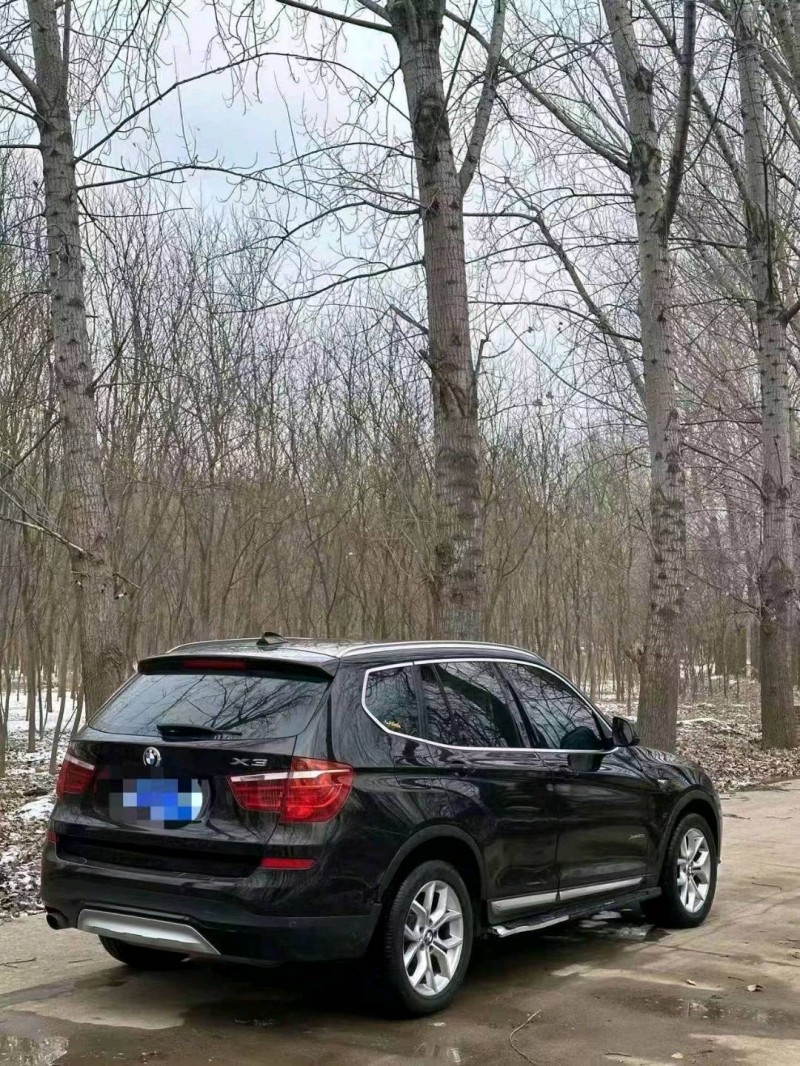 济南16年宝马X36