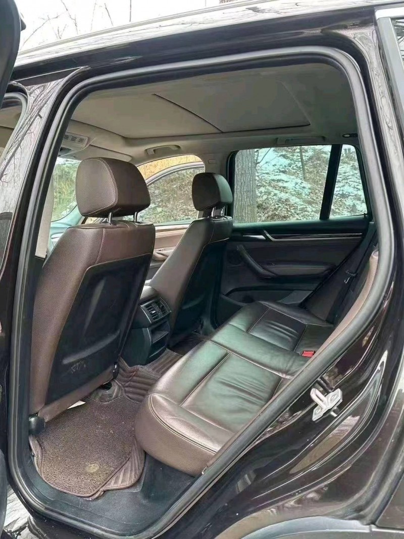 济南16年宝马X37