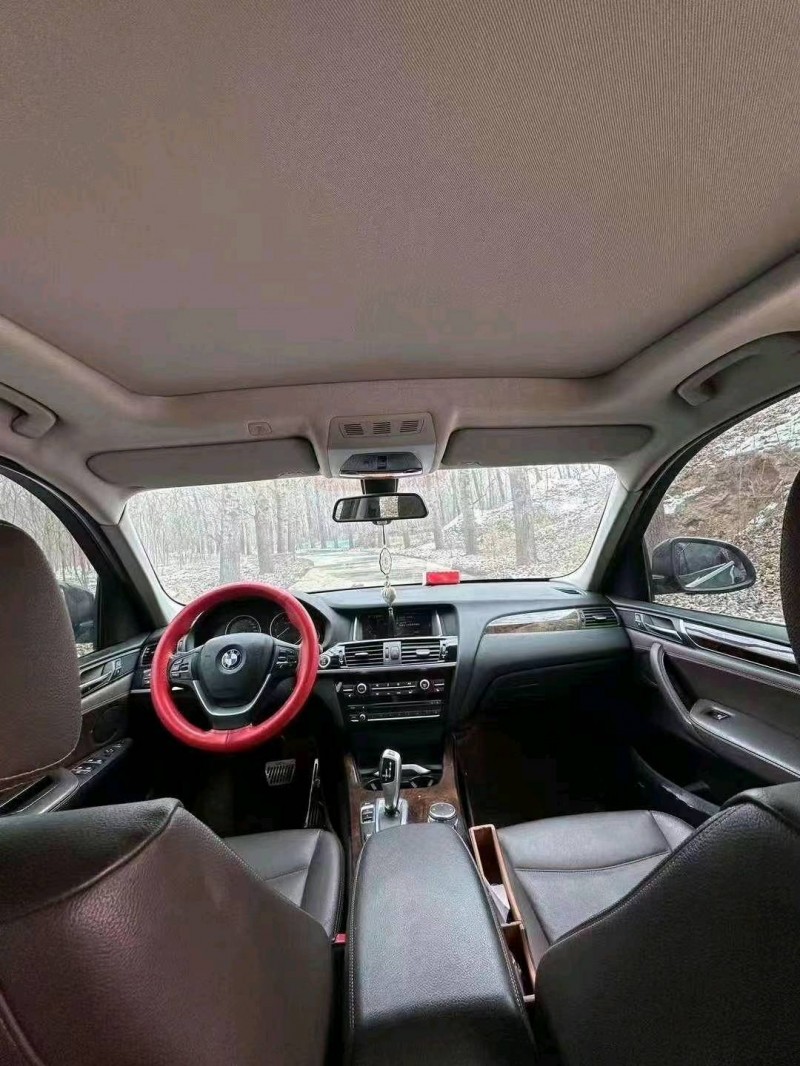 济南16年宝马X39