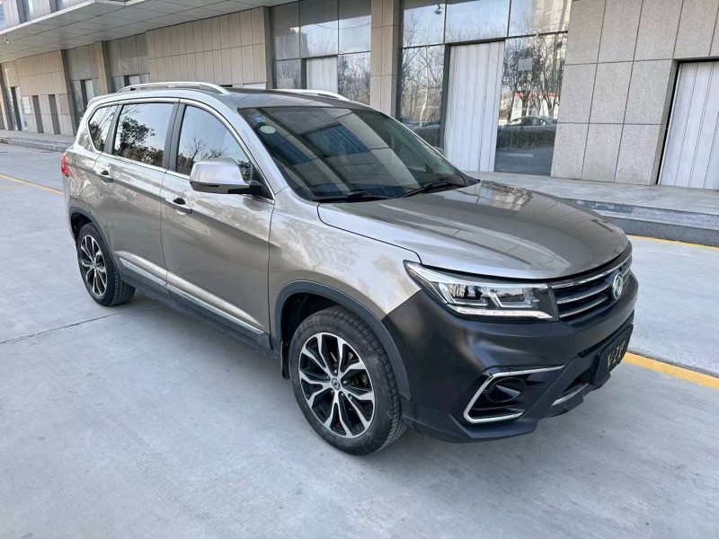 济宁18年东风景逸3