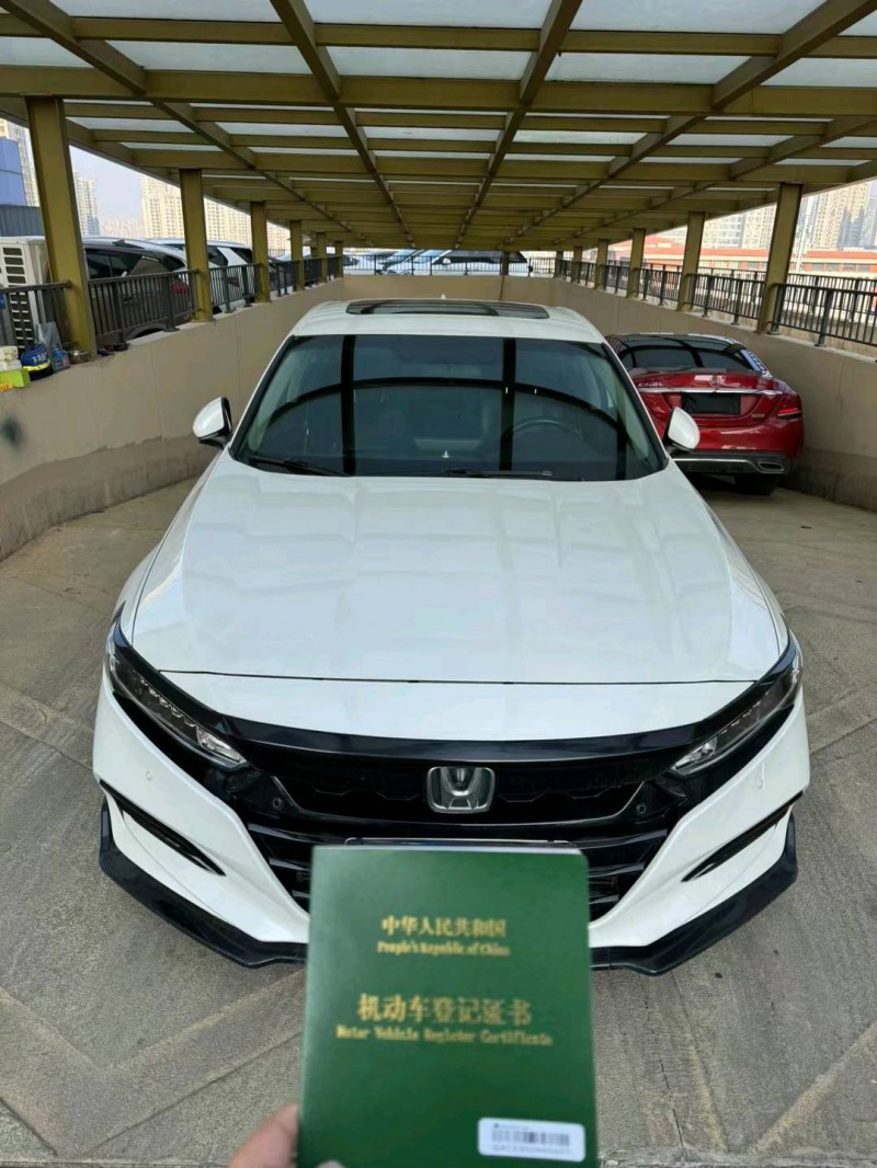 徐州21年本田雅阁1