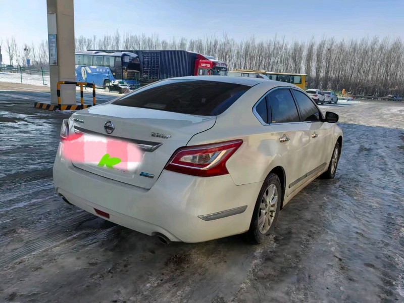 东营14年日产天籁7