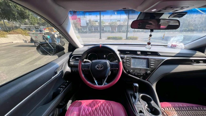 湖州18年豐田凱美瑞6