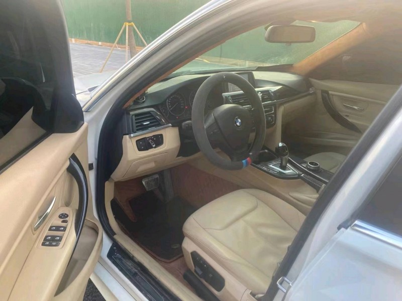 邯郸13年宝马3系6