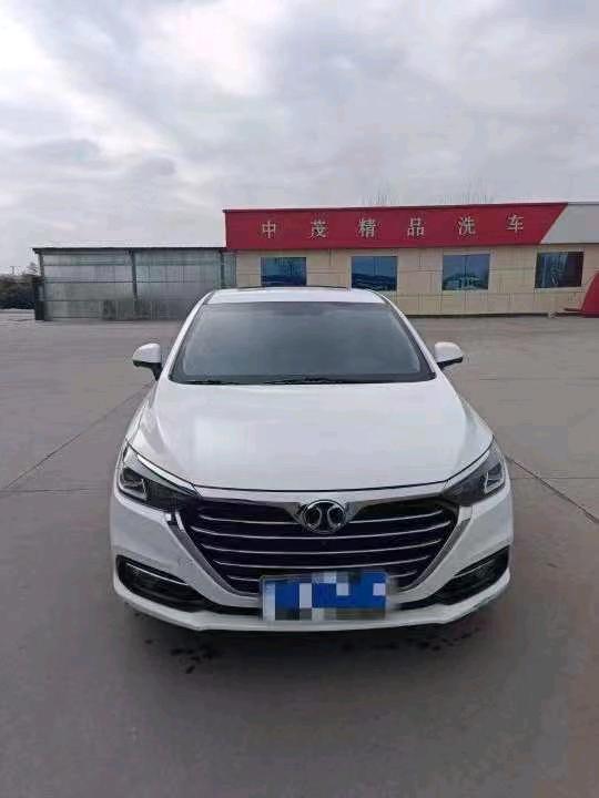 邯郸19年北汽绅宝D501