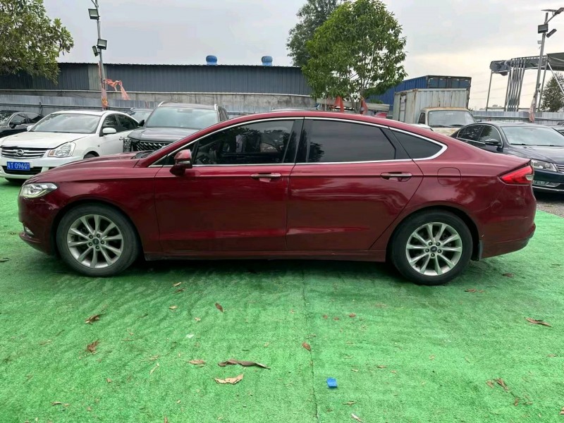 珠海17年福特蒙迪欧9