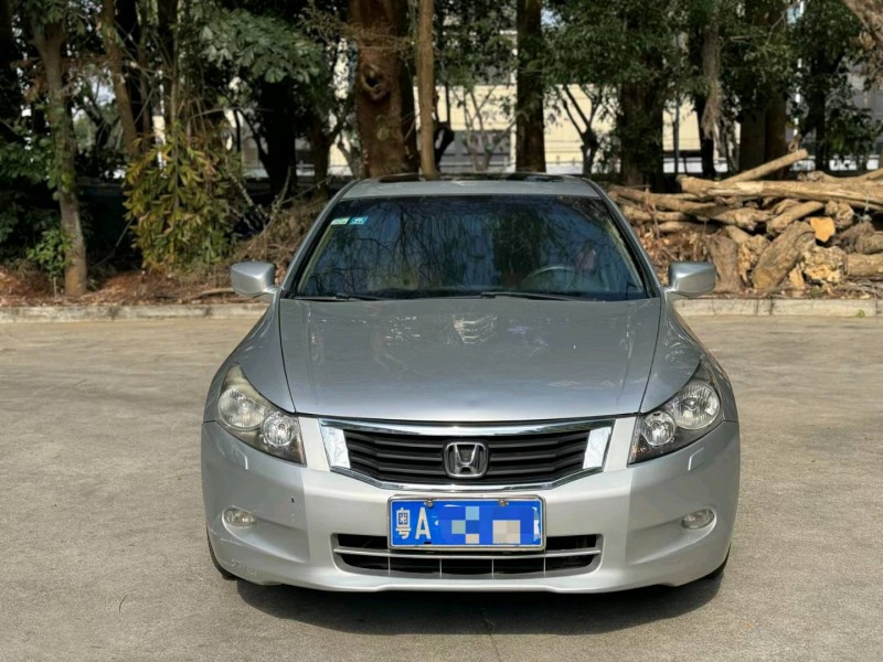 珠海10年本田雅阁1