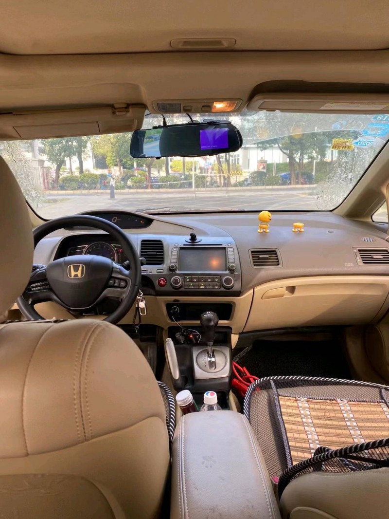 珠海08年本田思域3