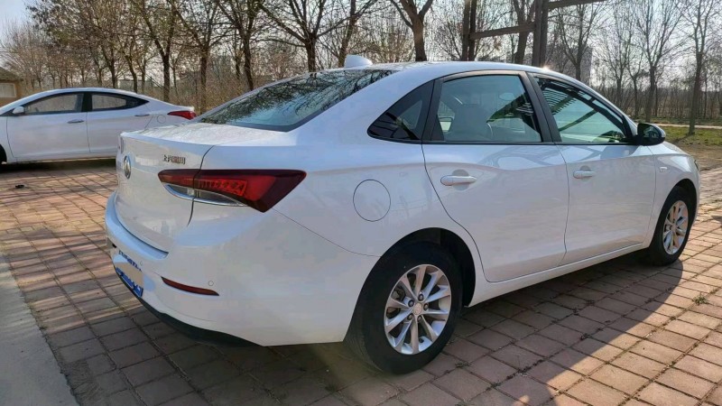 邢台20年别克英朗5