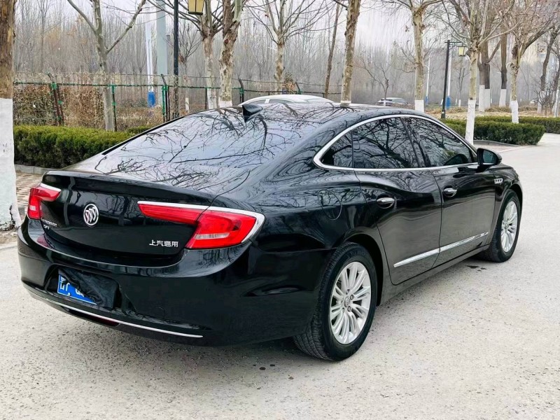 枣庄17年别克君越4