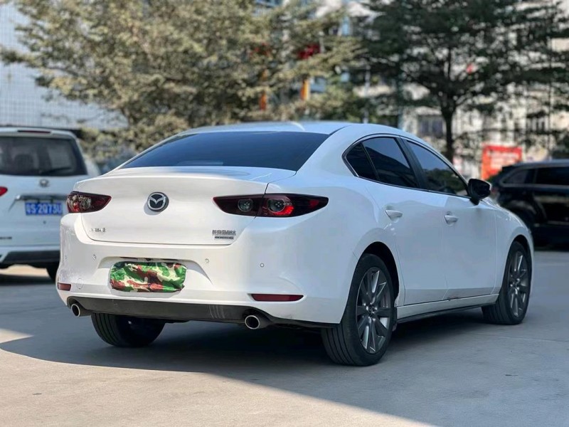 东莞22年马自达昂克赛拉8