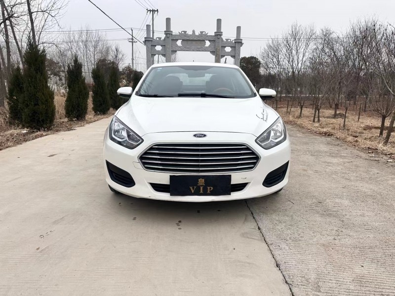 徐州18年福特福睿斯1