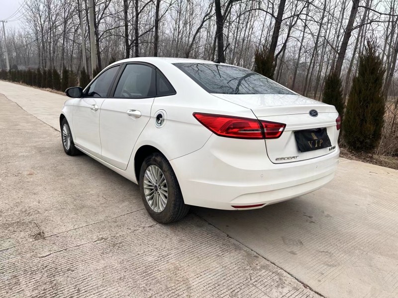 徐州18年福特福睿斯4