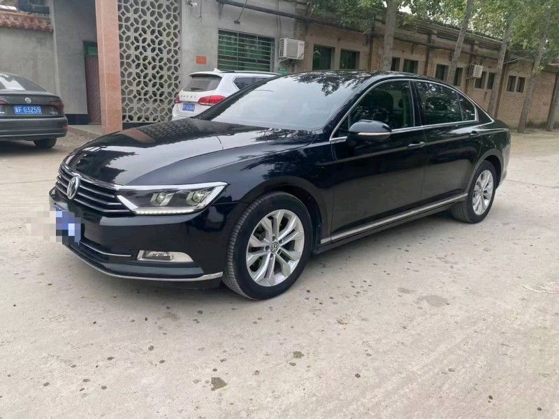 保定17年大众迈腾2