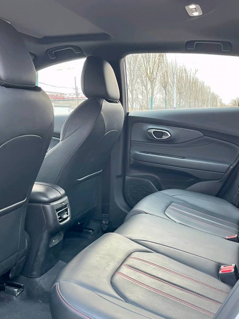 保定23年传祺影豹5