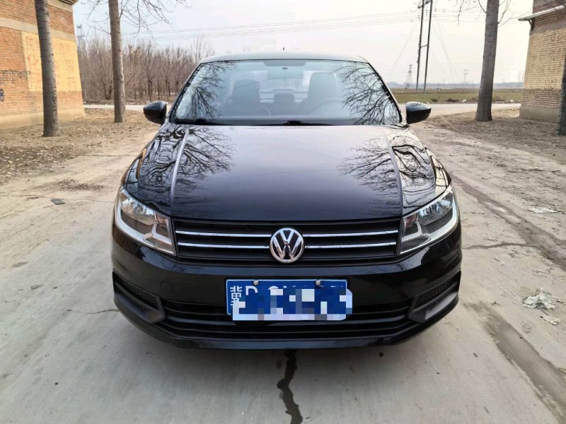 保定18年大众桑塔纳1