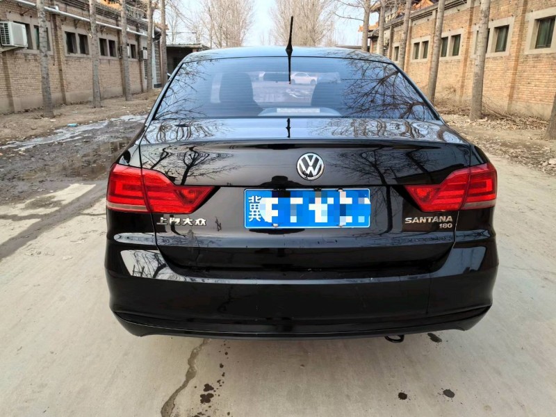保定18年大众桑塔纳9