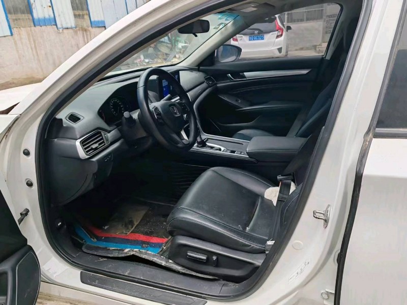 东营19年本田英诗派5