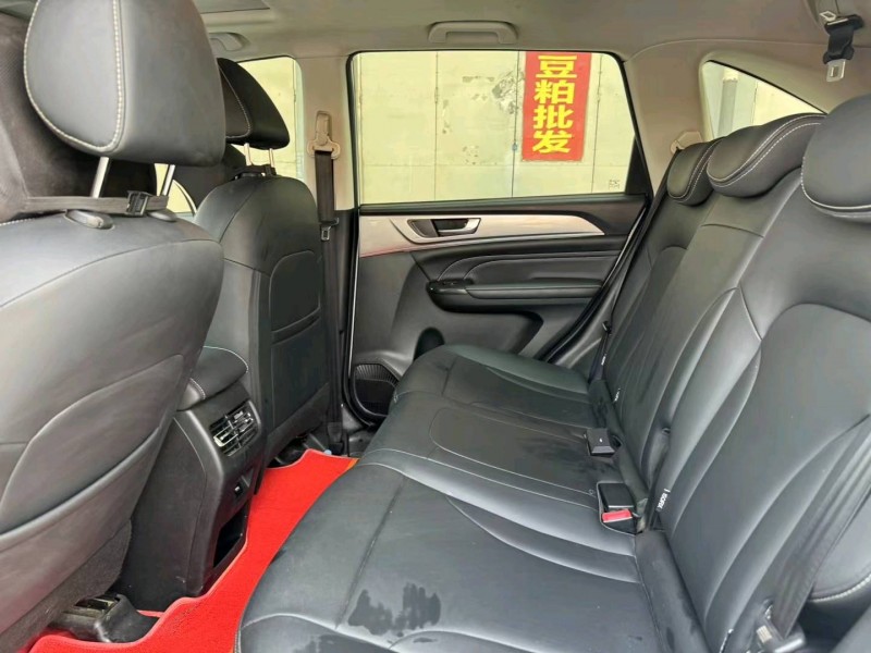 保定21年哈弗M66