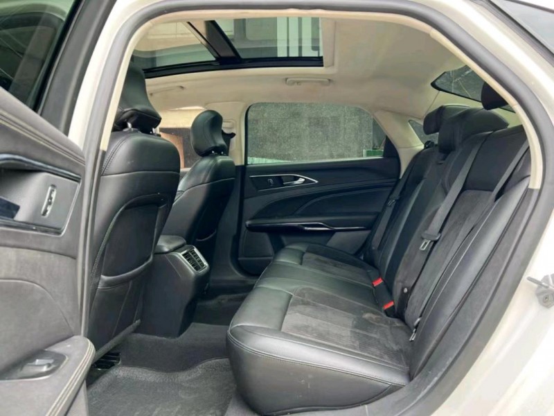 东莞20年福特金牛座5