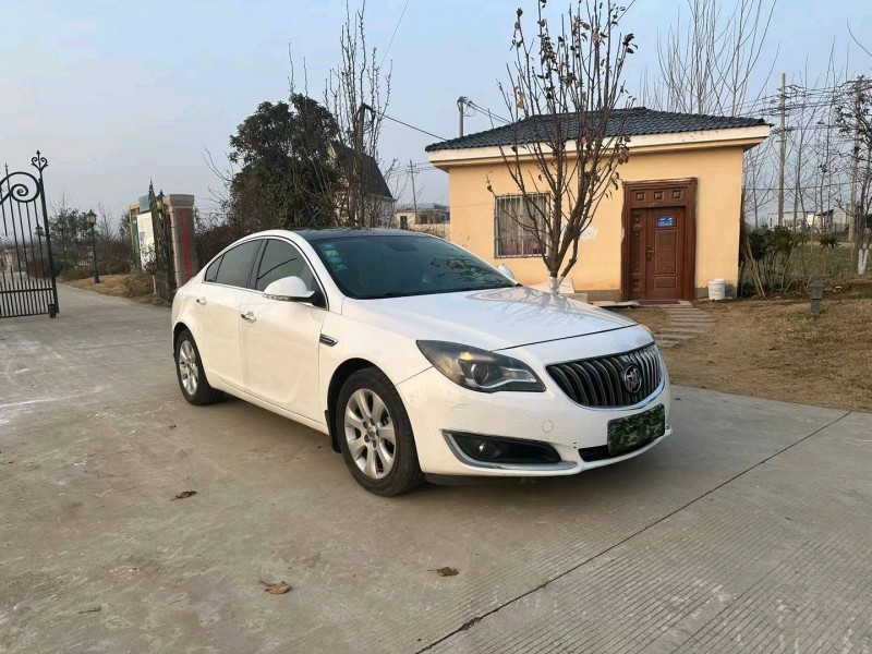 徐州16年别克君威2