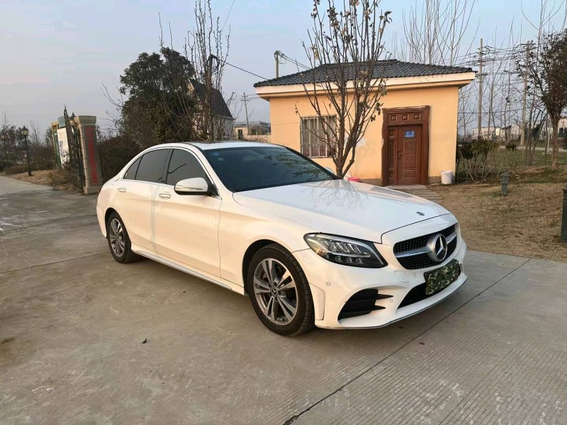 徐州19年奔驰C2