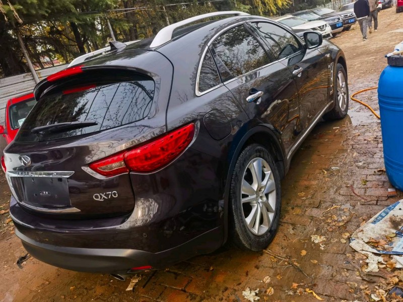 濰坊20年英菲尼迪QX705