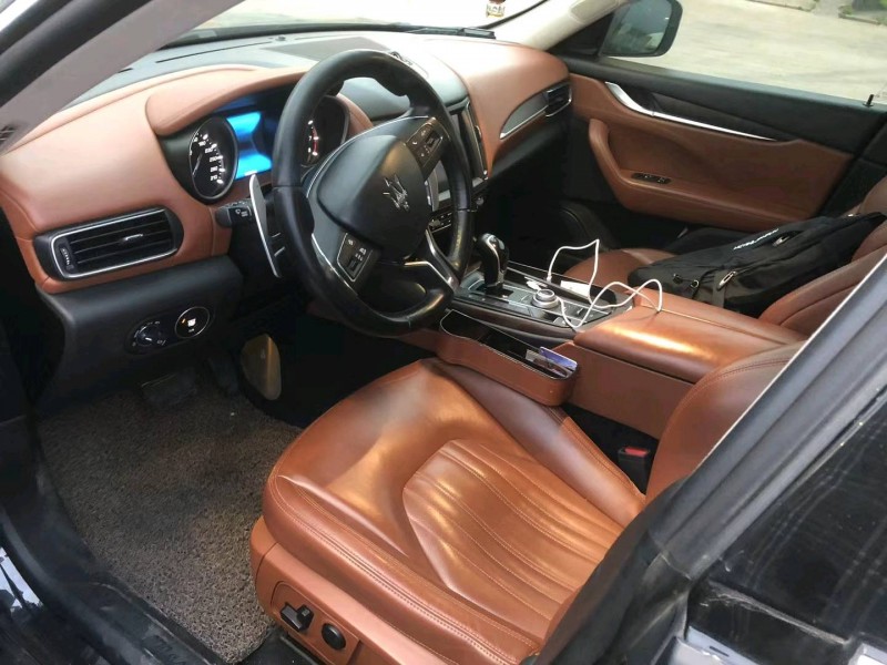 潍坊17年玛莎拉蒂Levante6