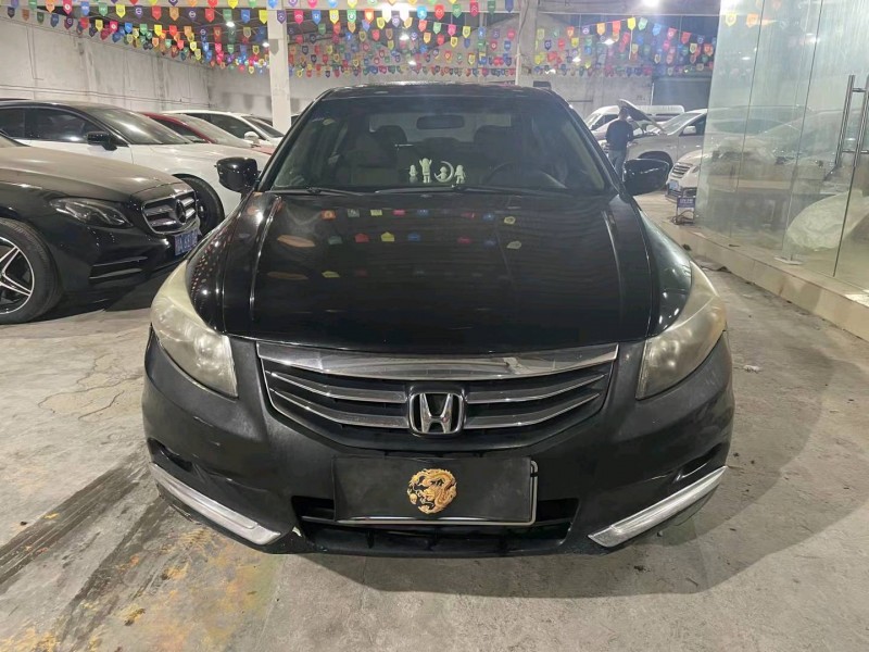 广州11年本田雅阁1