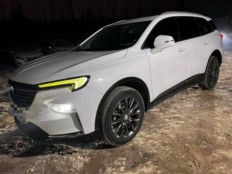 枣庄19年别克昂科旗2