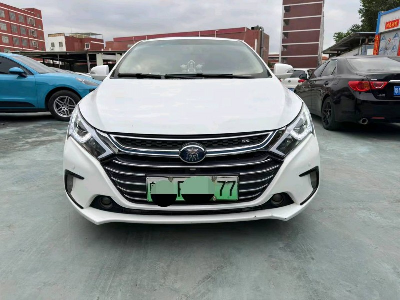 广州19年比亚迪秦1